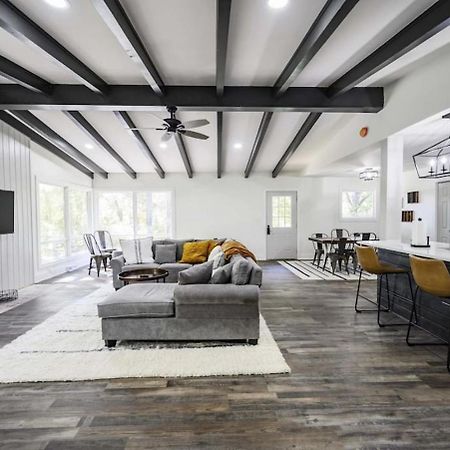 Gorgeous Renovated Home With Large & Private Lot Winchester Bagian luar foto
